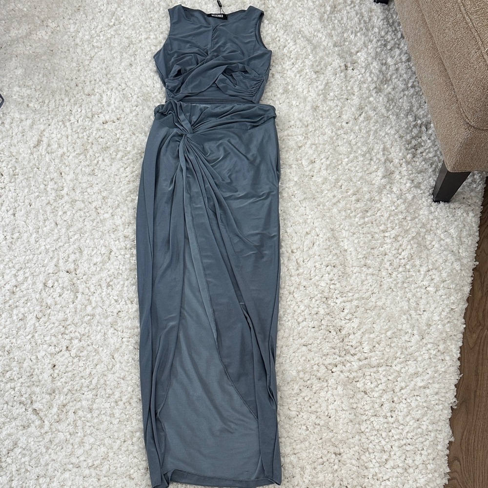 Elegant Sleeveless Blue Dress two pieces